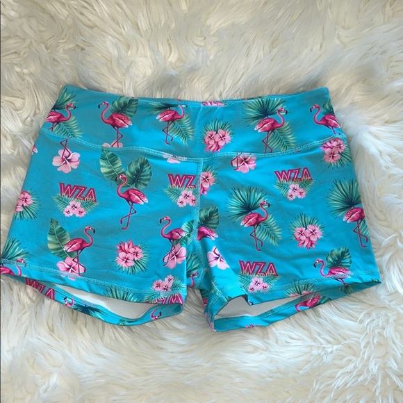 BP WZA Flamingo Tropical Floral Blue Shorts - Picture 2 of 9